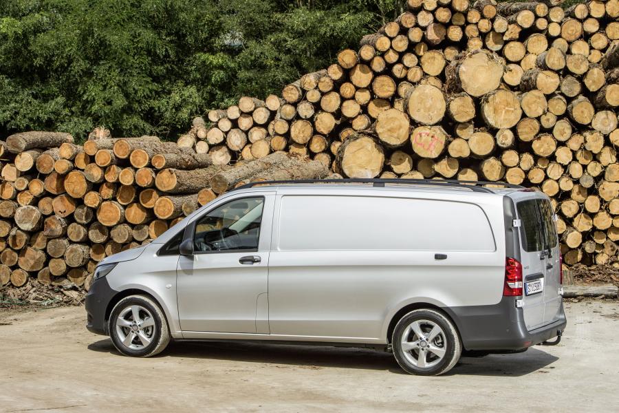  Mercedes-Benz Vito Panel Van 2014 года  (фото 41 из 45)